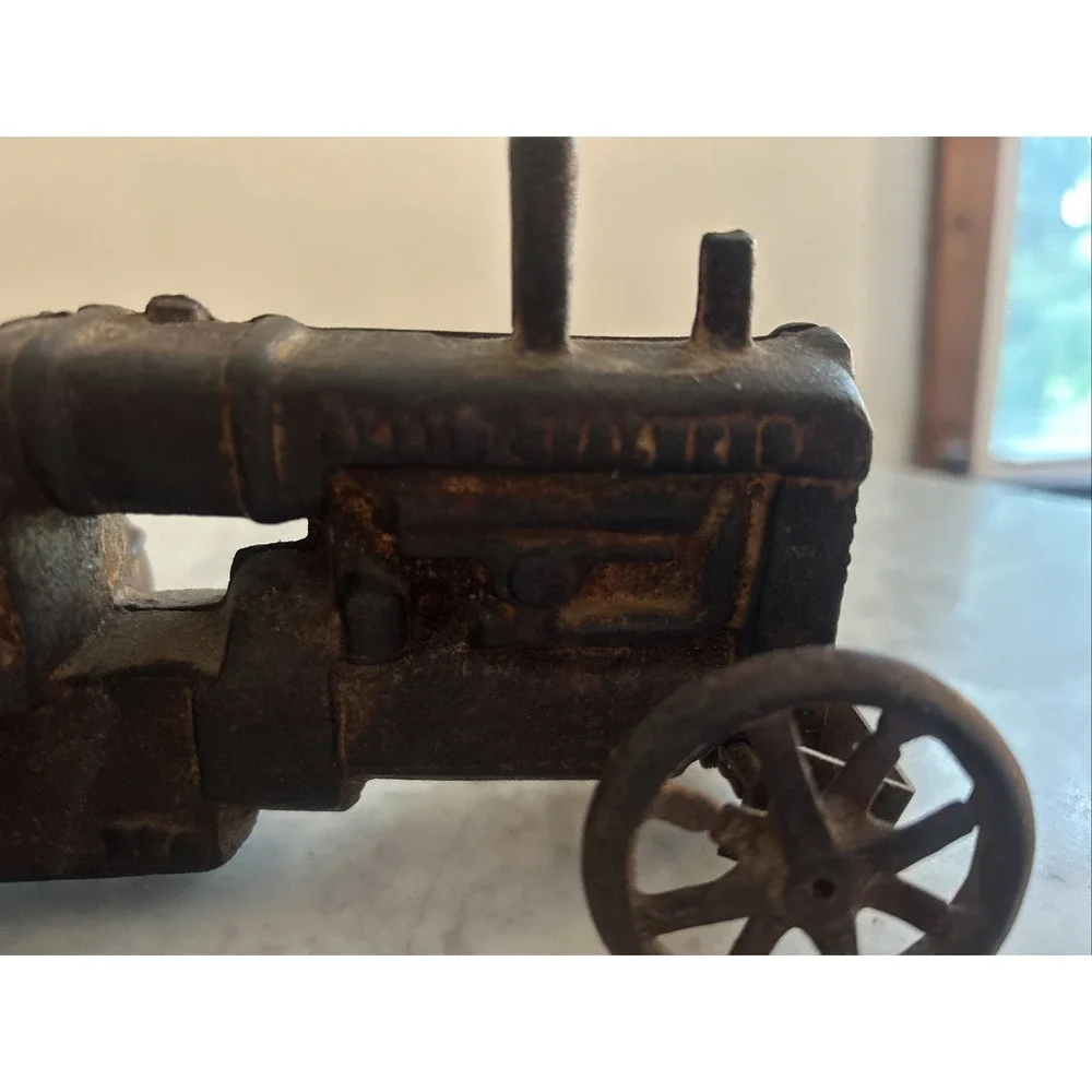 Antique Fordson Cast Iron Tractor with Driver by Arcade Manufacturing Company